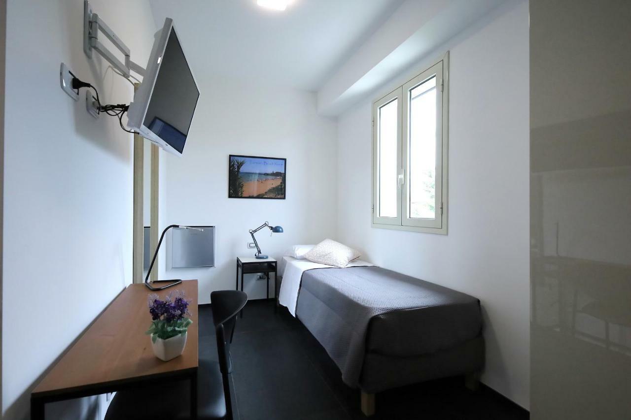 Sunrise B&B Sicilia 阿沃拉 外观 照片